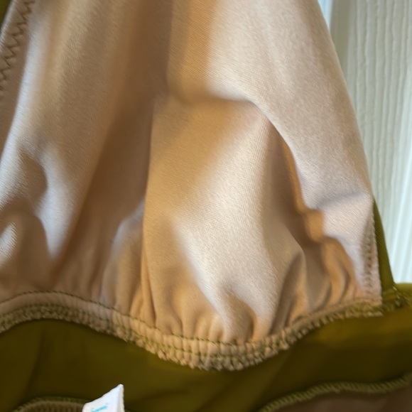 J. Crew One-Piece Bathing Suit, olive 🫒/ army green,plunging v neck - Picture 12 of 14